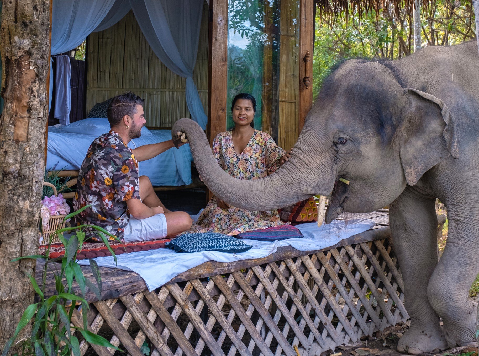 Travel Local Experiential Tourism: Authentic Travel Beyond Sightseeing