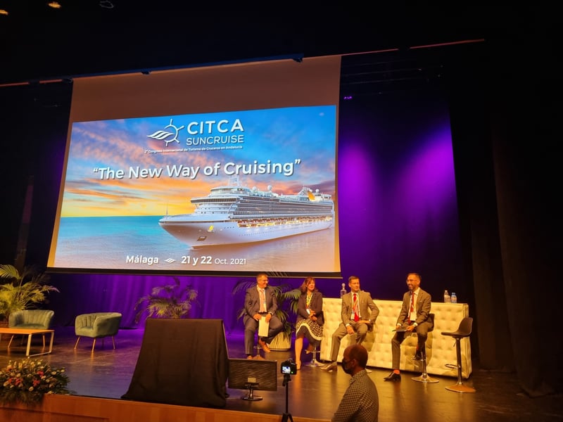 Host, Lorena Aloe, and other speakers in the panel of CITCA Suncruise Conference