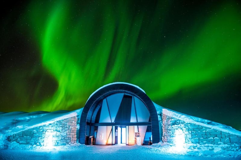 Perfect vacation to the Northern Lights over the ice hotel in Norway